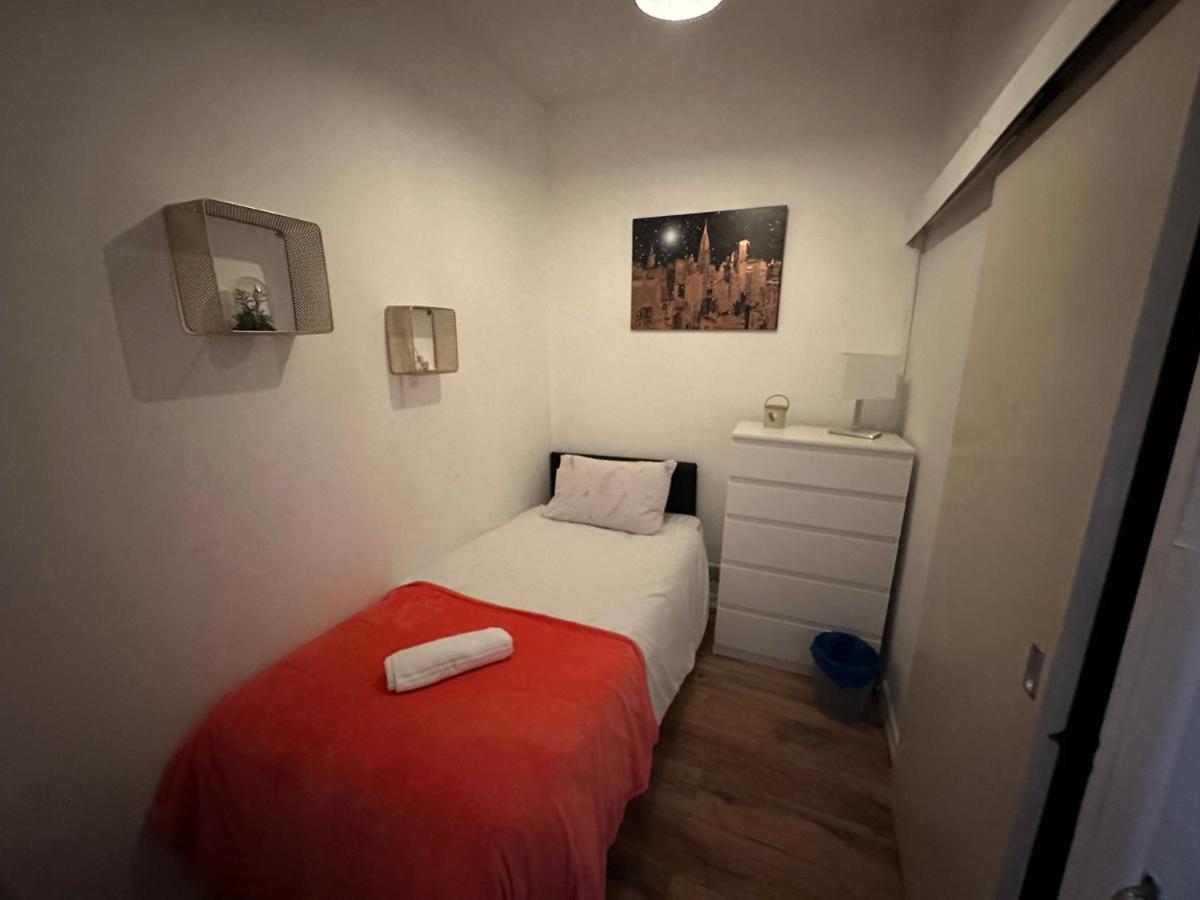 Green Paradise Apartments Blackpool Bagian luar foto